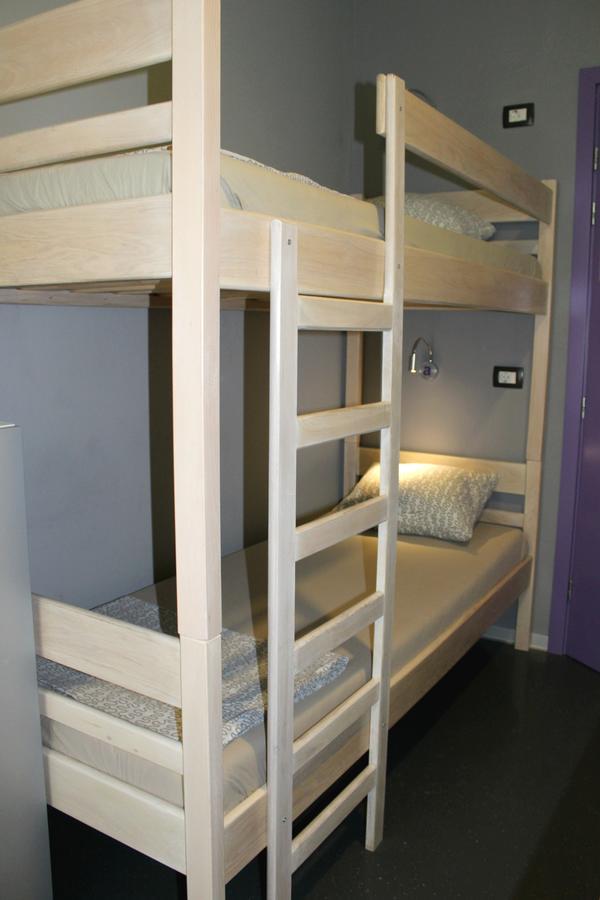 Hostel Chic Zagabria Esterno foto